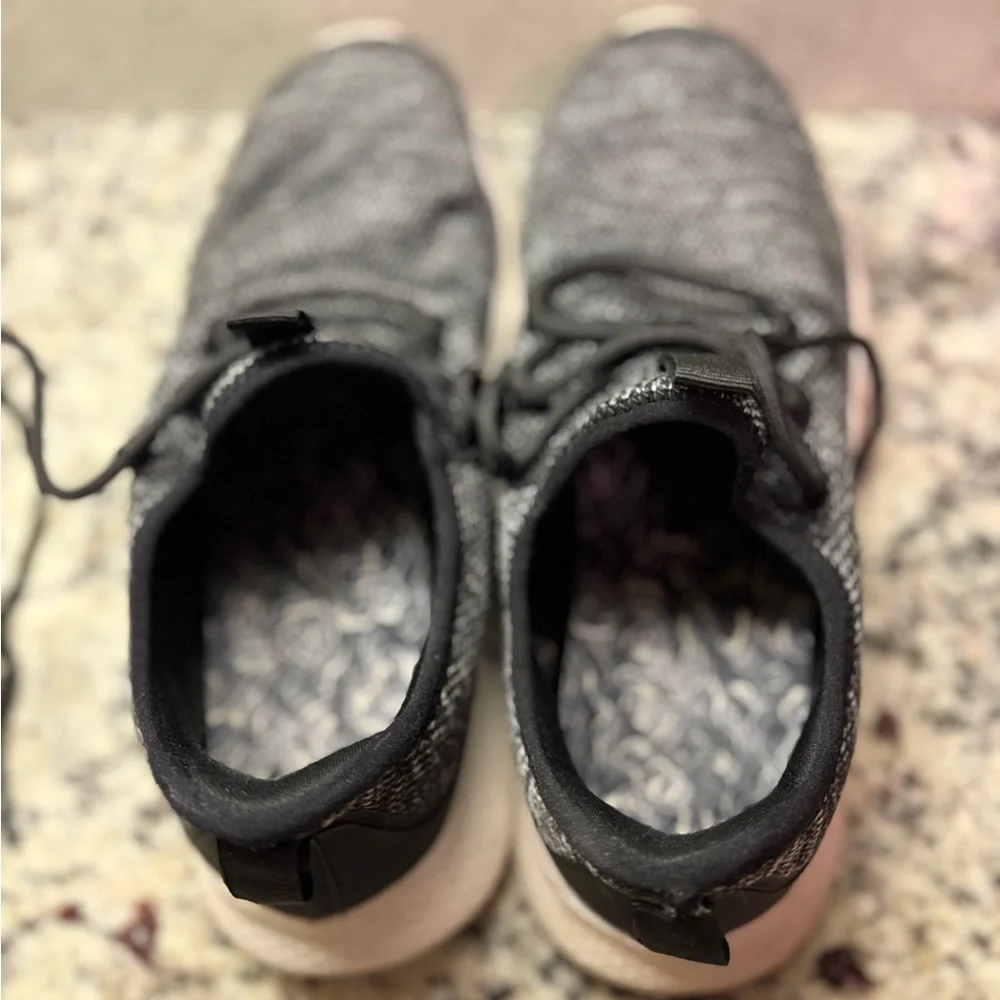 Avia Women’s Knit Athletic Sneakers 👟 Size 9W - Picture 8 of 11